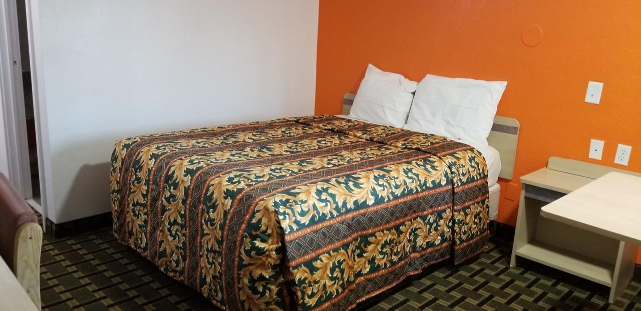 Nights Stay Hotel Tulsa Buitenkant foto