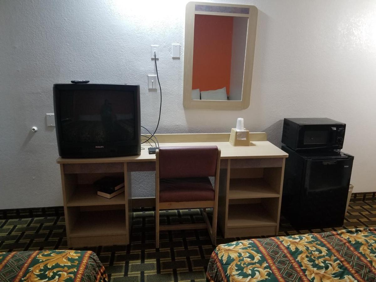 Nights Stay Hotel Tulsa Buitenkant foto